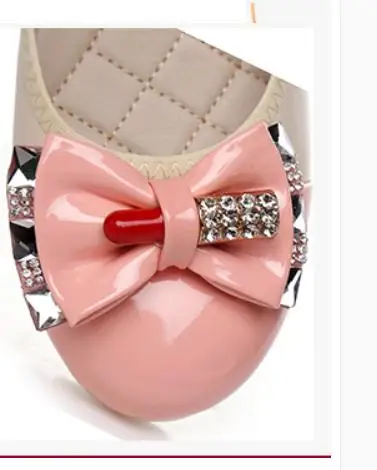 2020 Women's shoes in Spring and Autumn with New style fashion flat bottom round head bowknot
2020 Women's shoes in Spring and Autumn with New style fashion flat bottom round head bowknot