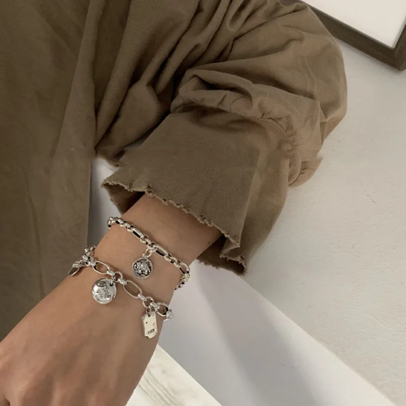 YAOLOGE 925 Silver Bracelet 2021 New Retro Punk Style Ladies Bracelet Fashion Elephant Round Tag Thai Silver Jewelry Gift
YAOLOGE 925 Silver Bracelet 2021 New Retro Punk Style Ladies Bracelet Fashion Elephant Round Tag Thai Silver Jewelry Gift