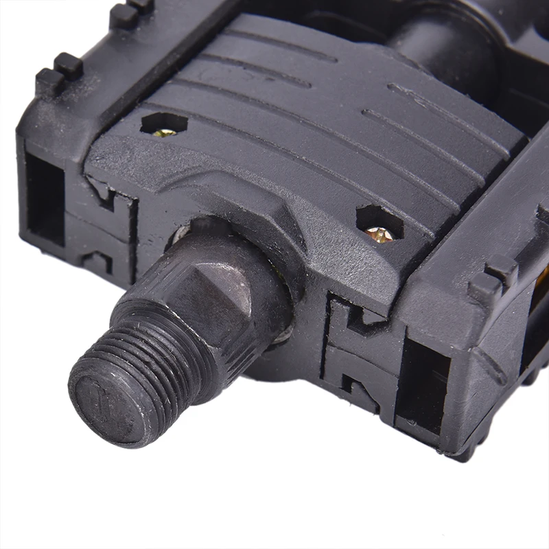 2pcs Folding Pedal In Black For Bike Bicycle Cycling Folding Bicycle Pedals MTB Mountain Bike Pedal Anti-Slip Bicycle Parts
2pcs Folding Pedal In Black For Bike Bicycle Cycling Folding Bicycle Pedals MTB Mountain Bike Pedal Anti-Slip Bicycle Parts