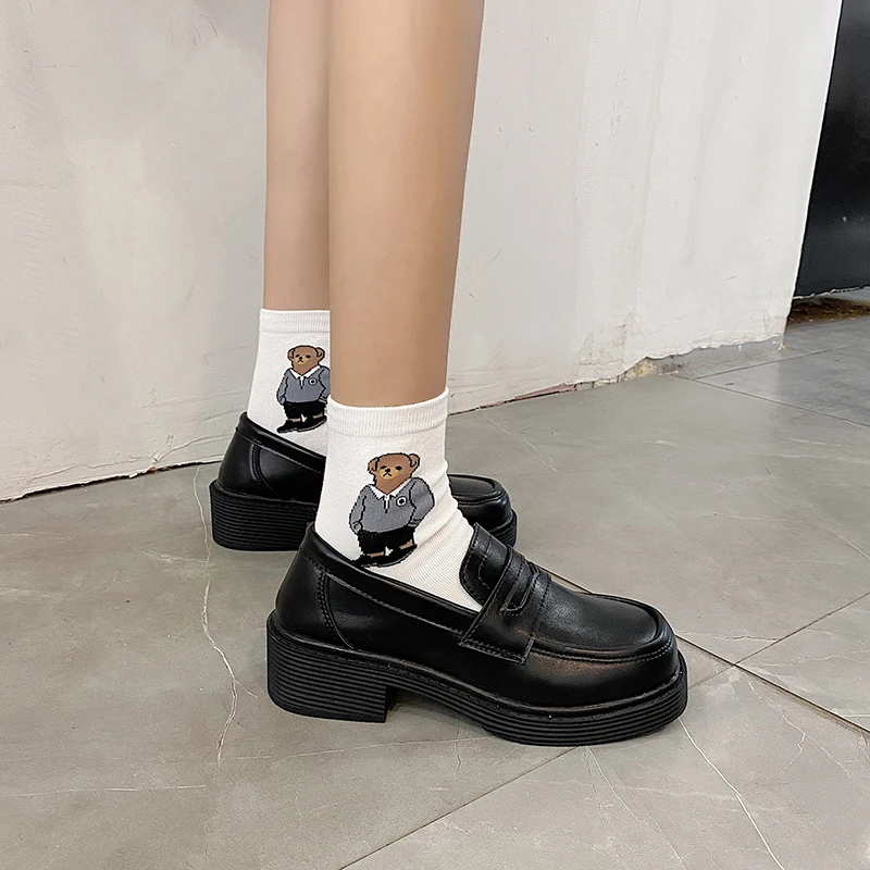 Japan Style Retro Shoes Girl Student JK Shoes Low heels Female Loafers Shallow Casual Shoes
Japan Style Retro Shoes Girl Student JK Shoes Low heels Female Loafers Shallow Casual Shoes