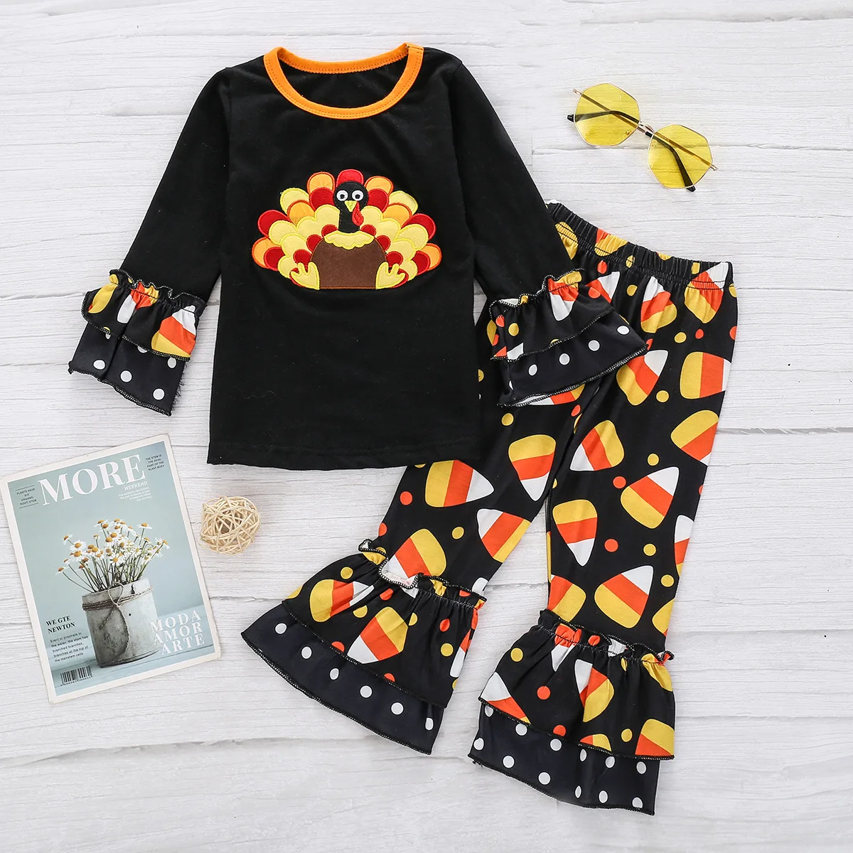 Kids Thanksgiving Cartoon Long-Sleeved Print Top Flared Pants Children Festival Party Outfit
Kids Thanksgiving Cartoon Long-Sleeved Print Top Flared Pants Children Festival Party Outfit