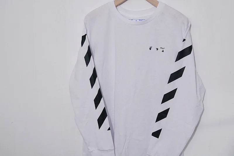 Off ow2021 new long sleeve printed men's and women's T-shirt fashion brand
Off ow2021 new long sleeve printed men's and women's T-shirt fashion brand