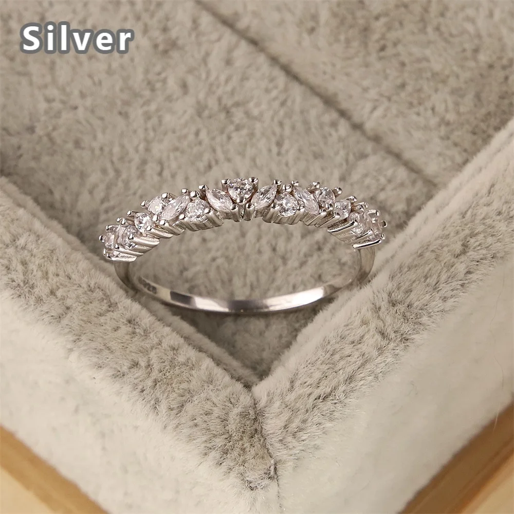 Popular fashion in Europe and the 925 sterling silver ring with ms wreath of zircon crystal geometry platinum jewelry gifts
Popular fashion in Europe and the 925 sterling silver ring with ms wreath of zircon crystal geometry platinum jewelry gifts