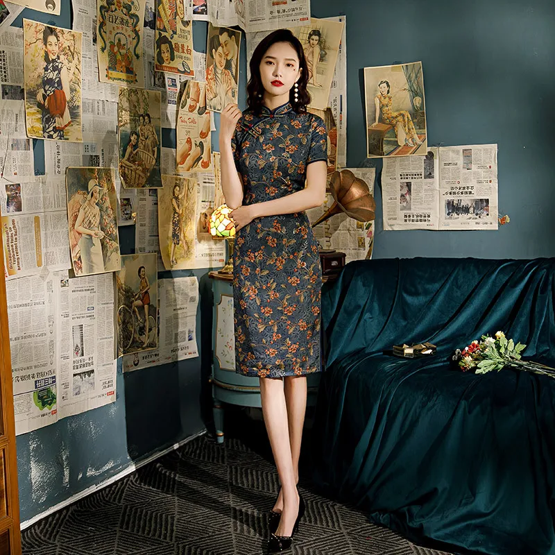 Chinese Summer Rayon Qipao 2021 New Short Sleeve Retro Elegant Slim Improved Cheongsam Dress Vestido
Chinese Summer Rayon Qipao 2021 New Short Sleeve Retro Elegant Slim Improved Cheongsam Dress Vestido