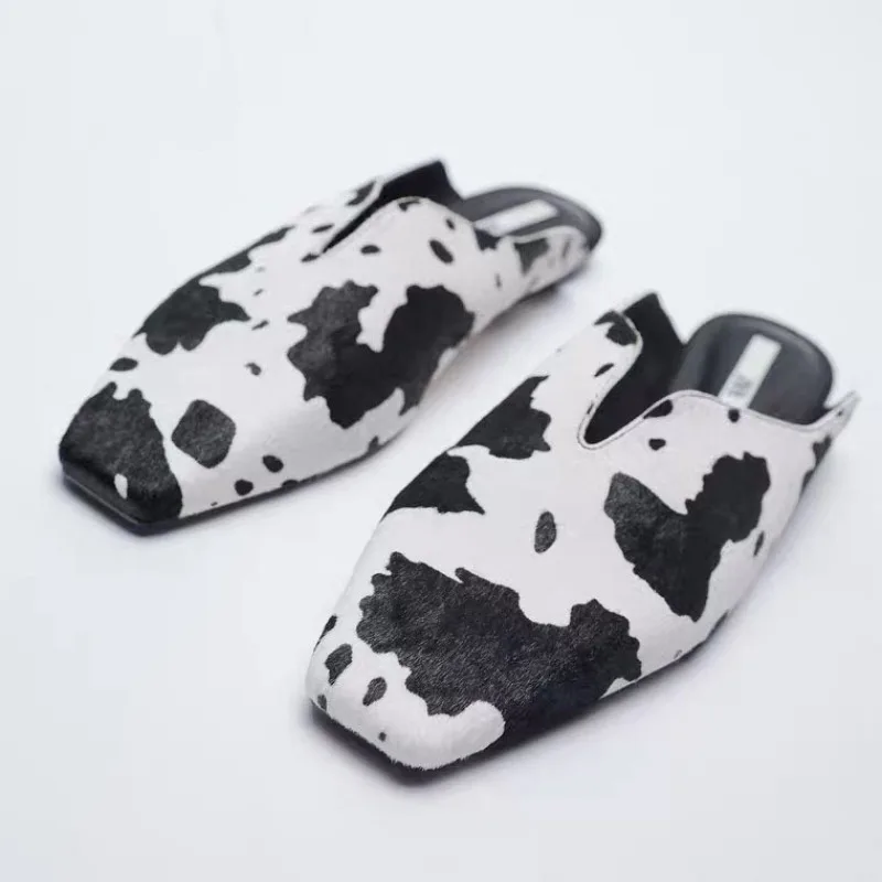 ZAR 2021 Summer New Fashion Square Toe Flat Sexy Outer Wear Cow Pattern Leather Muller Lazy Sandals And Slippers Women Luxury
ZAR 2021 Summer New Fashion Square Toe Flat Sexy Outer Wear Cow Pattern Leather Muller Lazy Sandals And Slippers Women Luxury