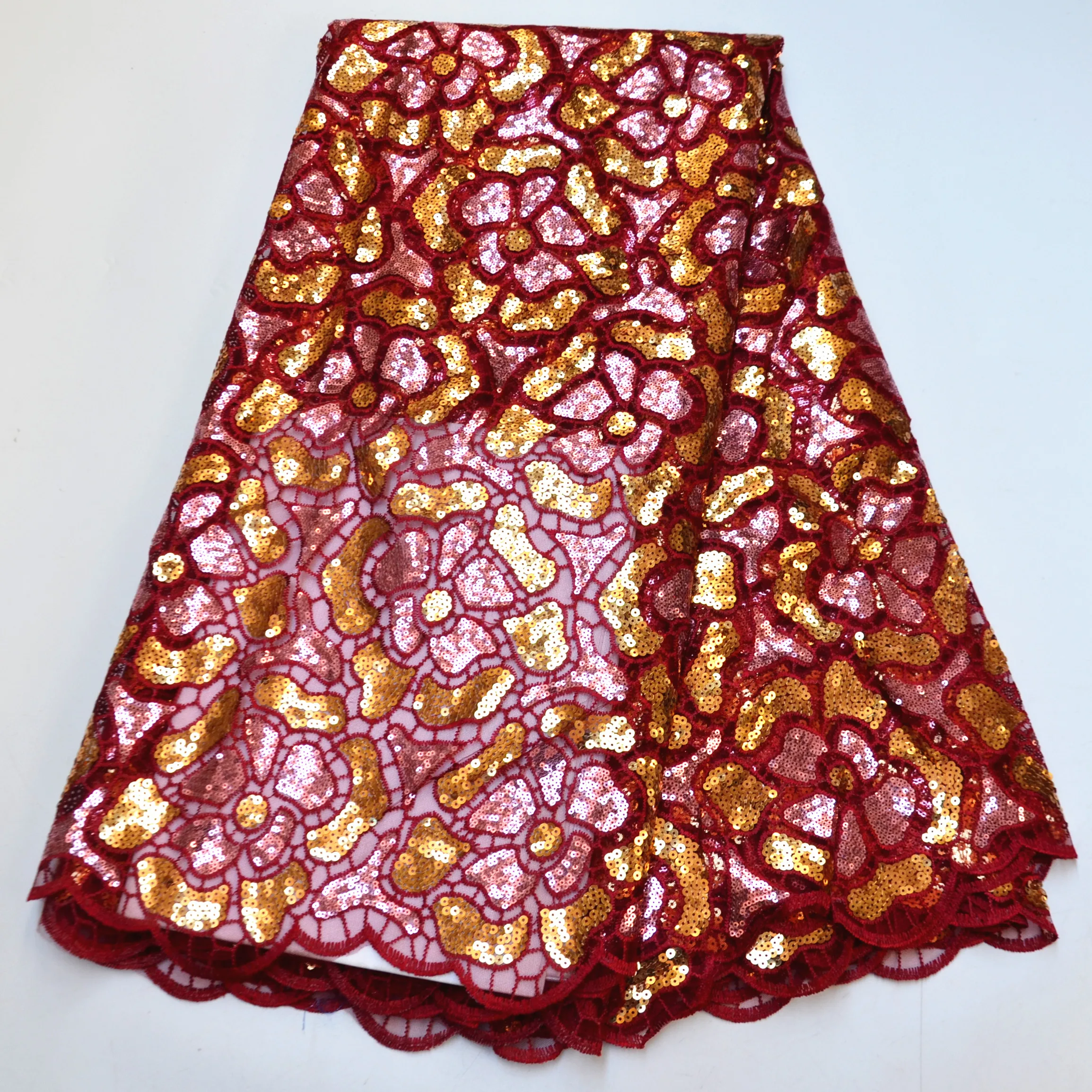 African Sequins Lace Fabric 2020 High Quality nigerian Wedding Party Dress Women French Tulle lace 5yards unique design
African Sequins Lace Fabric 2020 High Quality nigerian Wedding Party Dress Women French Tulle lace 5yards unique design