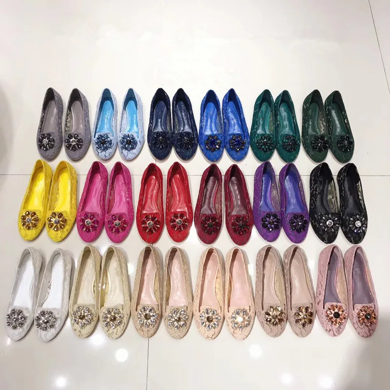 2020 Summer Fashion women's brand new design ballet flats High quality Lace Crystal flat wedding shoes EU35-41 size BY798
2020 Summer Fashion women's brand new design ballet flats High quality Lace Crystal flat wedding shoes EU35-41 size BY798