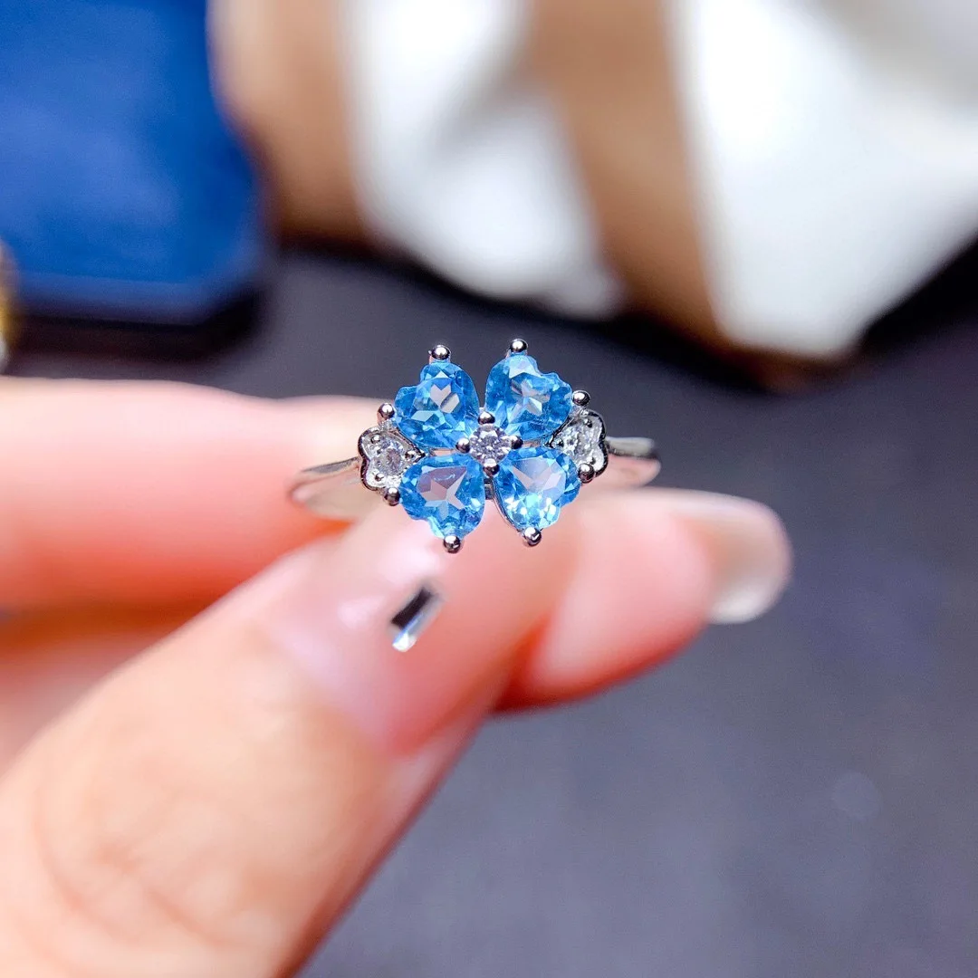 

Foydjew New Luxury Four-leaf Clover Swiss Blue Artificial Topaz Rings For Women Silver Color Jewelry Simple Anniversary Gifts