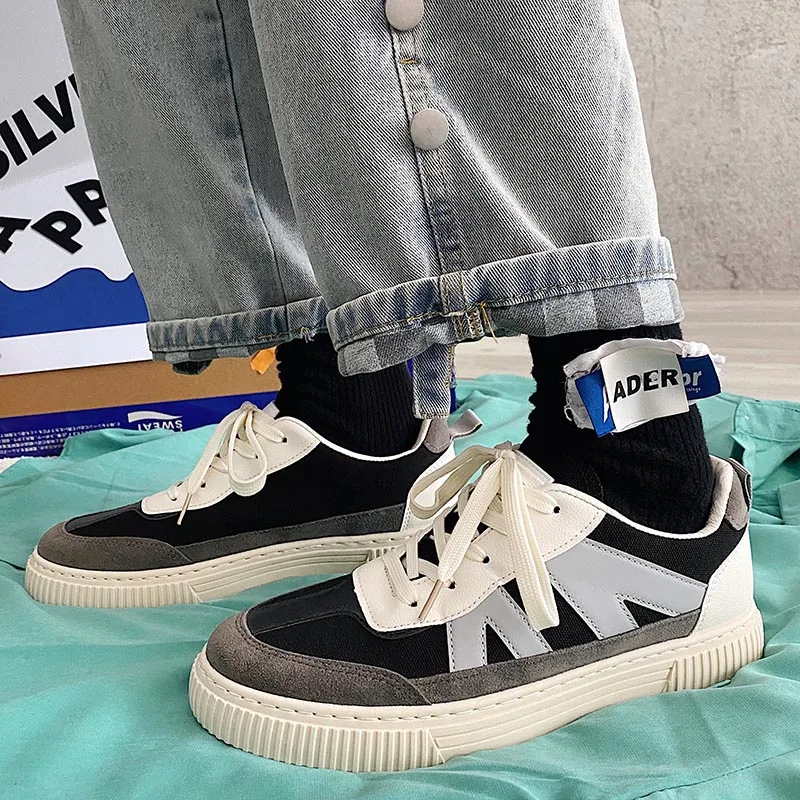 Casual fashion shoes Light Weight Breathable Tide shop Walking Shoes Outdoor
Casual fashion shoes Light Weight Breathable Tide shop Walking Shoes Outdoor