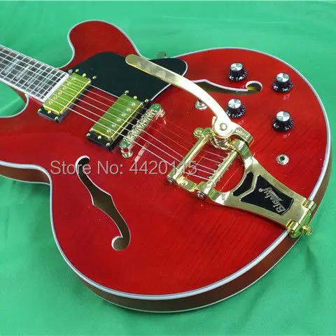 Gleeson Studio Flamed Maple Top & Back Transparent Red Color Bigsby Tremolo Bridge Semi Hollow Guitarra 
Gleeson Studio Flamed Maple Top & Back Transparent Red Color Bigsby Tremolo Bridge Semi Hollow Guitarra