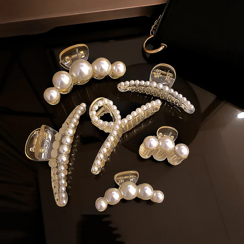Korean Fashion Elegant Pearls Beads Hair Claws Vintage Pearl Hair Clip Hairpin Barrettes Women Girls Hair Accessories
Korean Fashion Elegant Pearls Beads Hair Claws Vintage Pearl Hair Clip Hairpin Barrettes Women Girls Hair Accessories
