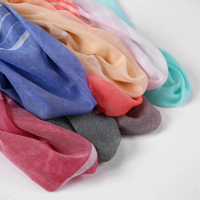 2021 Muslim Crinkle Cotton Hijab Scarf Women Soft Long Shawl Islamic Wrap Head scarf Shiny Shimmer Sequins Stole Female Scarves
2021 Muslim Crinkle Cotton Hijab Scarf Women Soft Long Shawl Islamic Wrap Head scarf Shiny Shimmer Sequins Stole Female Scarves