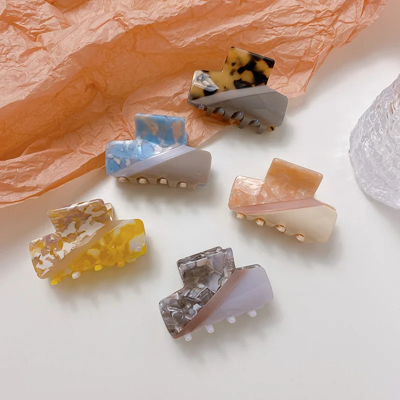 Korea retro temperament hair claw clips French fresh chic stitching color acetate hairpins shark clips Hair Claws Women Headwear
Korea retro temperament hair claw clips French fresh chic stitching color acetate hairpins shark clips Hair Claws Women Headwear