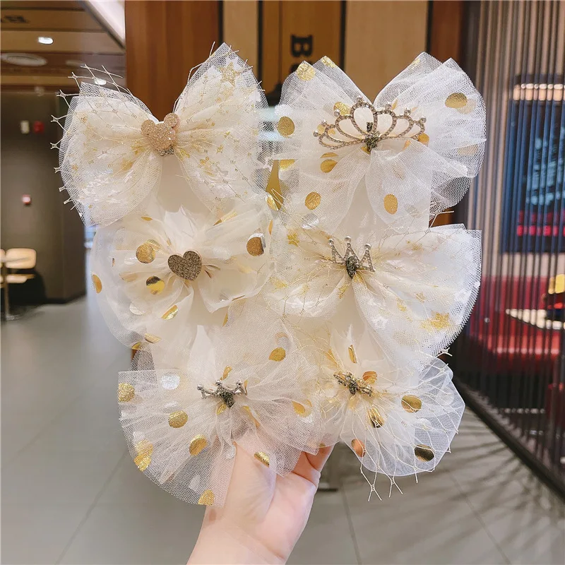 Children Girl Chiffon Lace Crown Bowknot Hairpin Golden Dots Clip Fashion Kids Baby Princess Barrettes Hair Accessories Ornament
Children Girl Chiffon Lace Crown Bowknot Hairpin Golden Dots Clip Fashion Kids Baby Princess Barrettes Hair Accessories Ornament