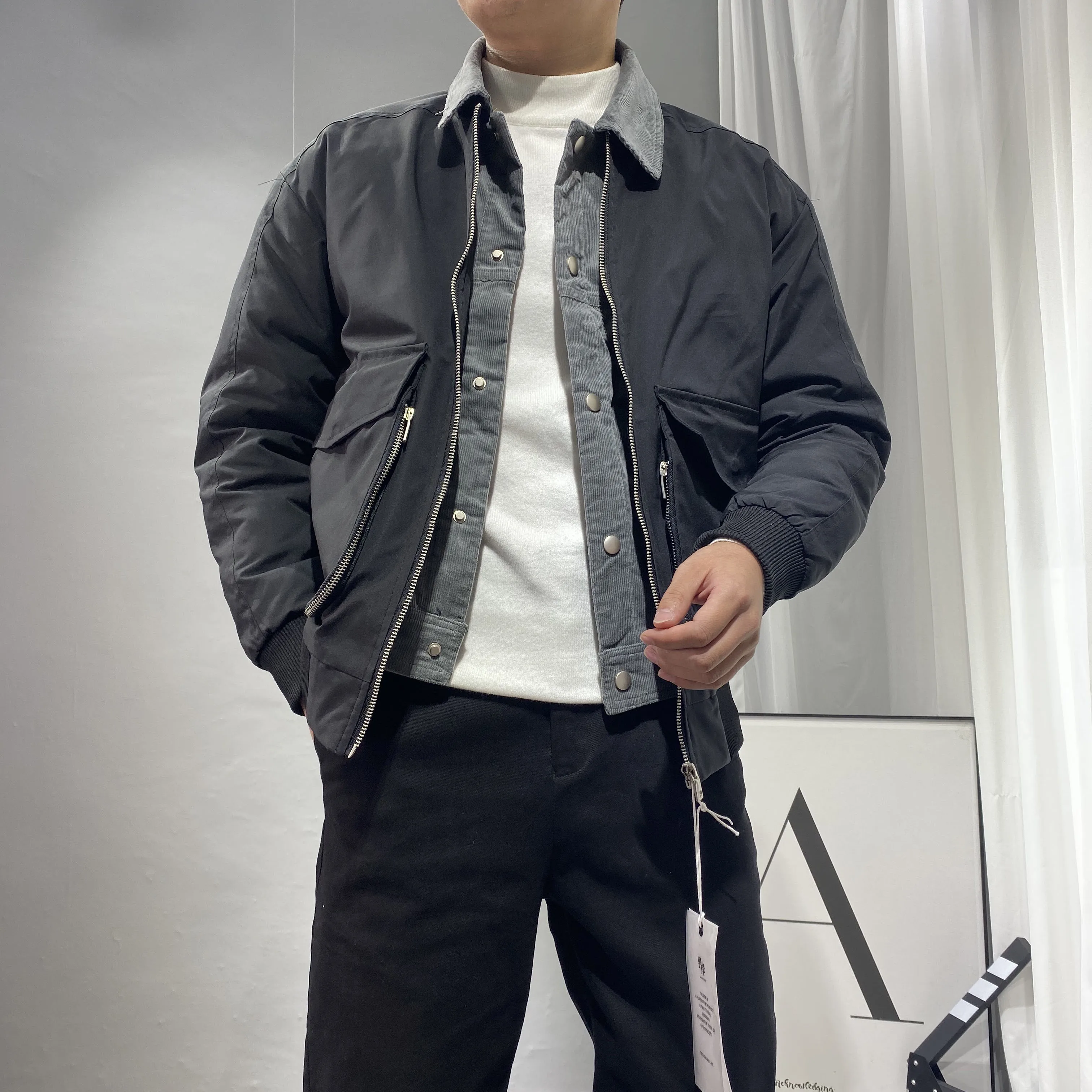 Men 2021 Winter Fashion Fake Two-piece Short Jackets Male Warm Casual Cotton-padded Coats Men Long Sleeve Casual Parkas W875
Men 2021 Winter Fashion Fake Two-piece Short Jackets Male Warm Casual Cotton-padded Coats Men Long Sleeve Casual Parkas W875
