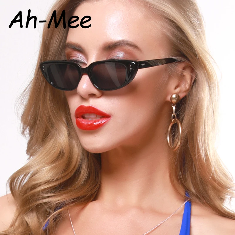 Vintage Small Cat Eye Sunglasses For Women New Brand Cateye Trend Sun Glasses Retro Rivet Black Oculos de sol feminino
Vintage Small Cat Eye Sunglasses For Women New Brand Cateye Trend Sun Glasses Retro Rivet Black Oculos de sol feminino