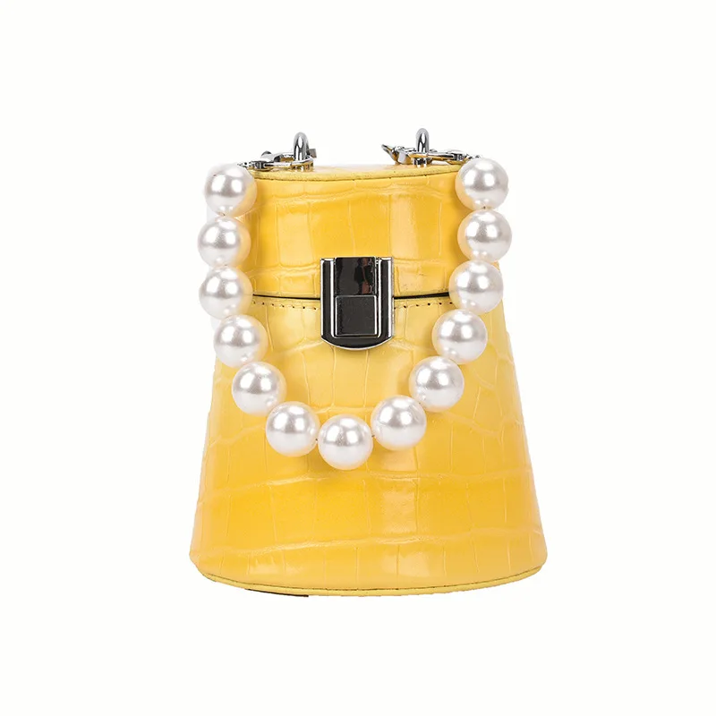 Gradient Color Ladies Mini Bucket Shape Handbag Stone Pattern Women Purses Pearl Wrist Band Party Clutch Chain Shoulder Bag 2021
Gradient Color Ladies Mini Bucket Shape Handbag Stone Pattern Women Purses Pearl Wrist Band Party Clutch Chain Shoulder Bag 2021