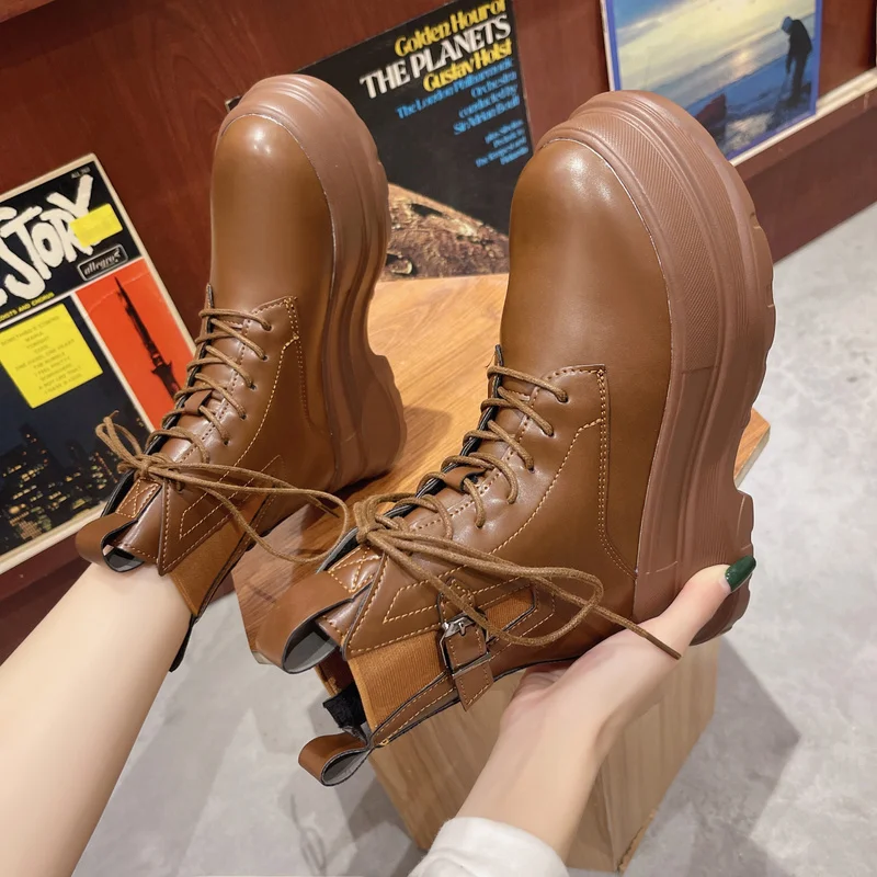 2021 осенние ботинки женская обувь модные круглые кожаные ботильоны зимние черные эластичные ботинки удобные ботинки 
2021 осенние ботинки женская обувь модные круглые кожаные ботильоны зимние черные эластичные ботинки удобные ботинки