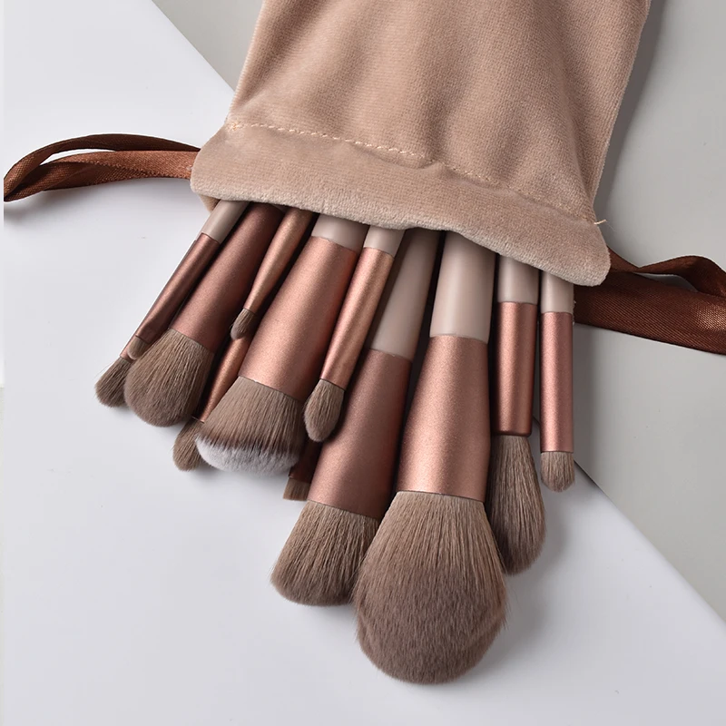 13Pcs Makeup Brushes Tool Set Cosmetic Powder Eye Shadow Foundation Lipstick Blush Blending Beauty Make Up Brush Maquiagem 
13Pcs Makeup Brushes Tool Set Cosmetic Powder Eye Shadow Foundation Lipstick Blush Blending Beauty Make Up Brush Maquiagem