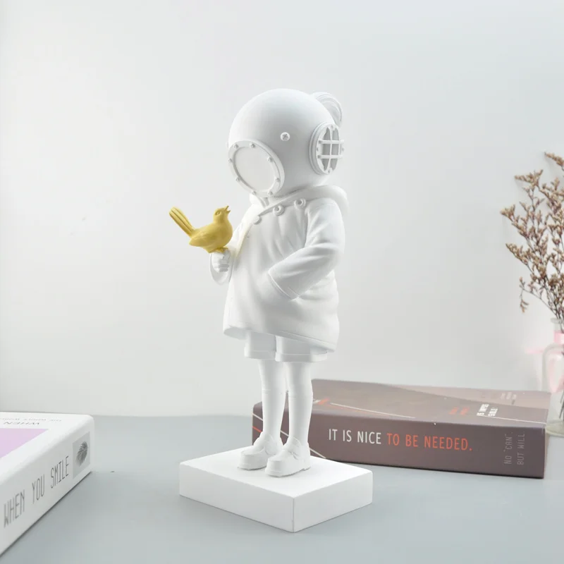 Nordic DeepSea Diver Statues Banksy Sculpture England Street Art Collectible Art Toy Resin Pigeon Girl Statue Home Decoration
Nordic DeepSea Diver Statues Banksy Sculpture England Street Art Collectible Art Toy Resin Pigeon Girl Statue Home Decoration