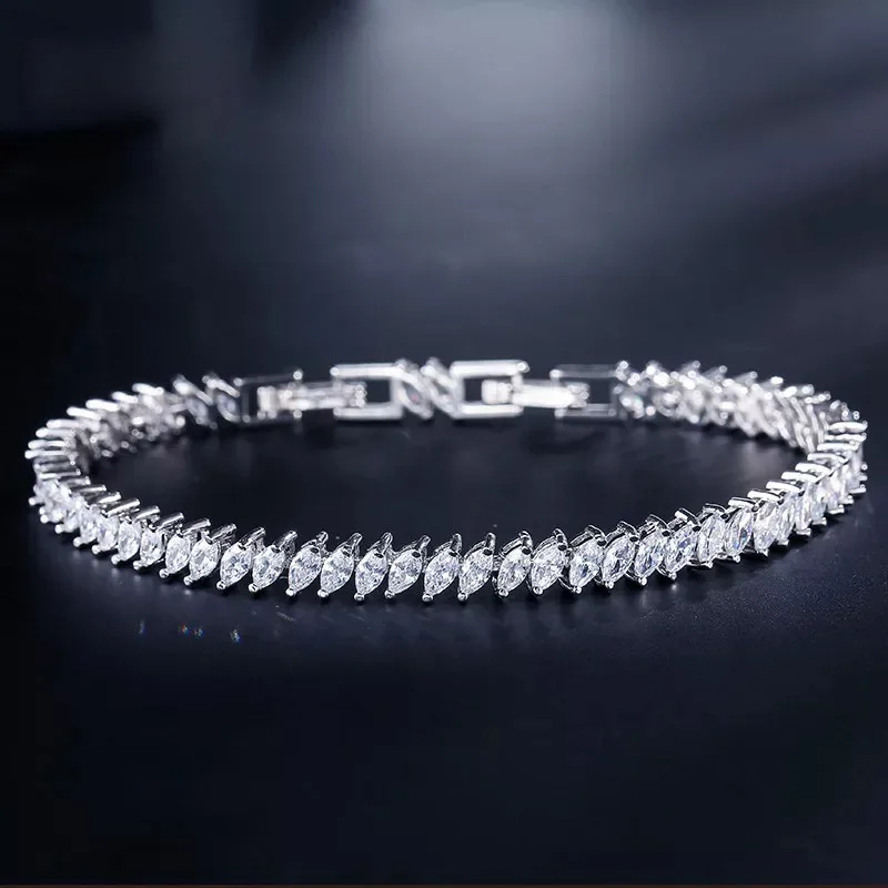T988 Fashion 18K Gold Plated Bracelets Leaf 5A NSCD Stone Tennis bracelet For Women Wedding Jewelry Bracelets
T988 Fashion 18K Gold Plated Bracelets Leaf 5A NSCD Stone Tennis bracelet For Women Wedding Jewelry Bracelets