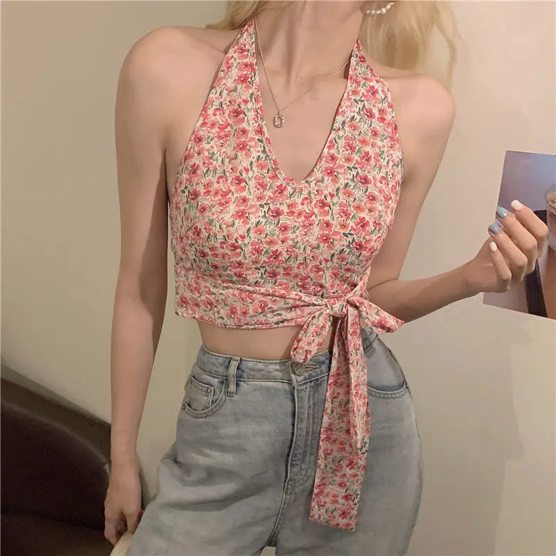 South Korea Floral Pink Halter Top Summer Bohemian Beach Style Backless Tank Top Tie Knot Front Cut Out Mini Vest Women Cami
South Korea Floral Pink Halter Top Summer Bohemian Beach Style Backless Tank Top Tie Knot Front Cut Out Mini Vest Women Cami