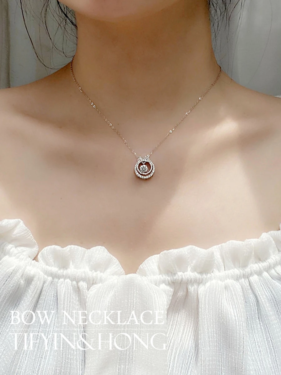 Moissanite Elegant Design Girly Bow Necklace Delicate Romantic Carat S925 Silver Female Couple Birthday Christmas Gift
Moissanite Elegant Design Girly Bow Necklace Delicate Romantic Carat S925 Silver Female Couple Birthday Christmas Gift