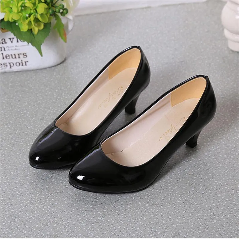 Female Pumps Nude Shallow Mouth Women Shoes Fashion Office Work Wedding Party Shoes Ladies Low Heel Shoes Woman Autumn
Female Pumps Nude Shallow Mouth Women Shoes Fashion Office Work Wedding Party Shoes Ladies Low Heel Shoes Woman Autumn