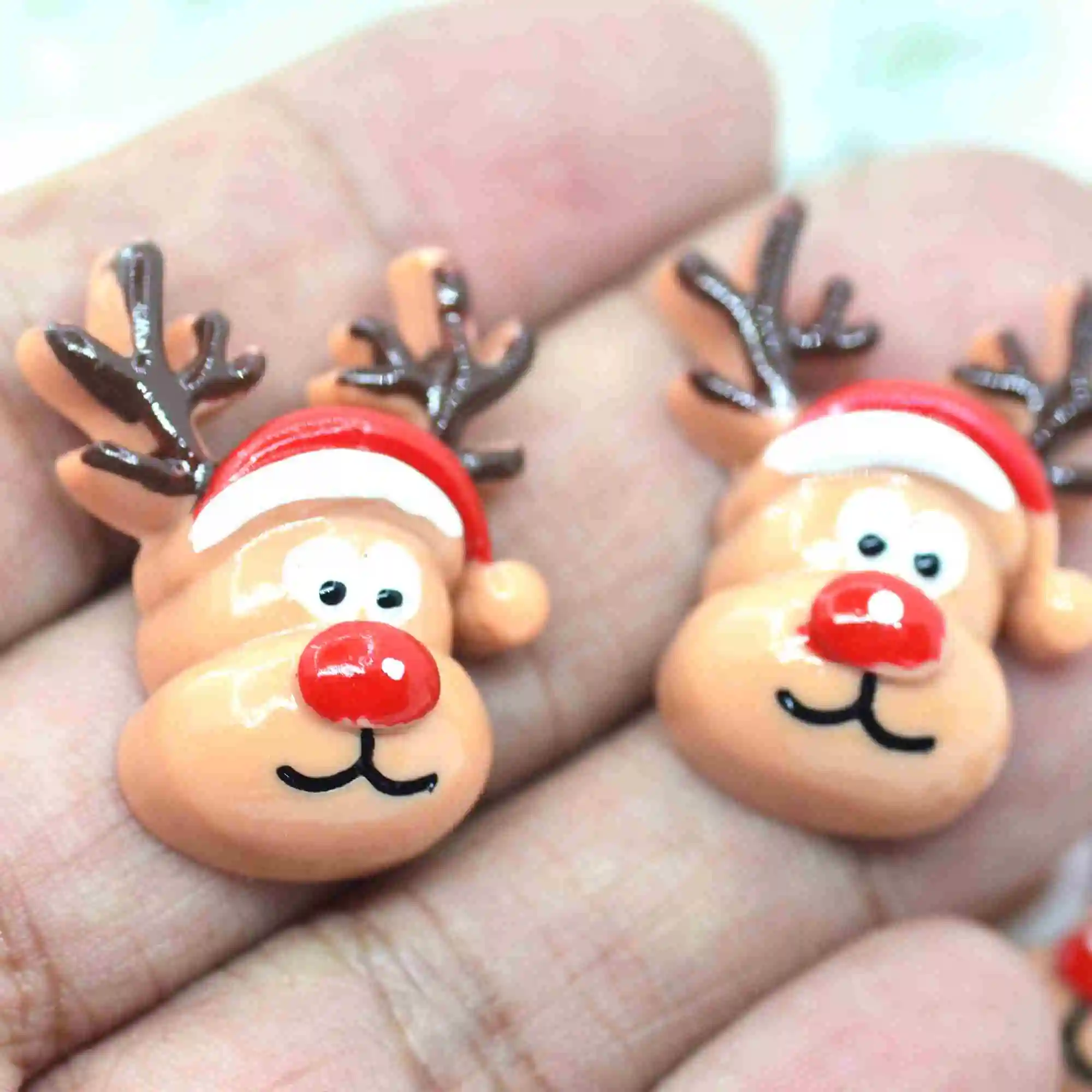 10PCS Resin Flatback Christmas Reindeer Embellishments Crafts Christmas Decoration Miniatures Hair Bow Center Accessories
10PCS Resin Flatback Christmas Reindeer Embellishments Crafts Christmas Decoration Miniatures Hair Bow Center Accessories