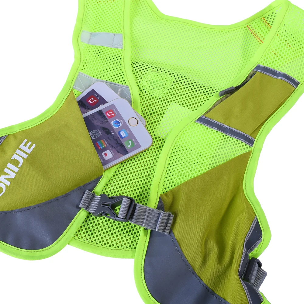 AONIJIE Reflective Hydration Pack Backpack Rucksack Bag Vest Harness Water Bottle Hiking Camping Bag Running Marathon Race E884
AONIJIE Reflective Hydration Pack Backpack Rucksack Bag Vest Harness Water Bottle Hiking Camping Bag Running Marathon Race E884