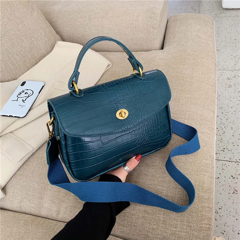 

vintage alligator women handbags designer wide strap shouder bags luxury pu leather crossbody bag ladies small flap purses 2019