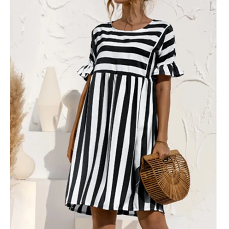 Women Vintage Striped Printed Ruffled A-line Dress Short Sleeve O Neck High Street Casual Party Dress 2021 Summer New Dress
Women Vintage Striped Printed Ruffled A-line Dress Short Sleeve O Neck High Street Casual Party Dress 2021 Summer New Dress