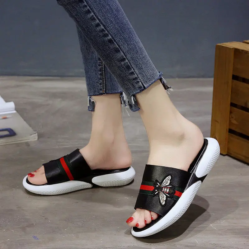 Bee sandals women's summer shoes for women fashion new non-slip outer wear one-word drag soft bottom platform women slippers