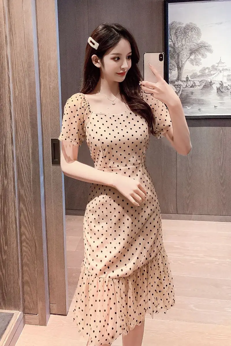 COIGARSAM Polka Dot Women one-piece dress korean Summer Short Sleeve Mesh Dresses 8138
COIGARSAM Polka Dot Women one-piece dress korean Summer Short Sleeve Mesh Dresses 8138