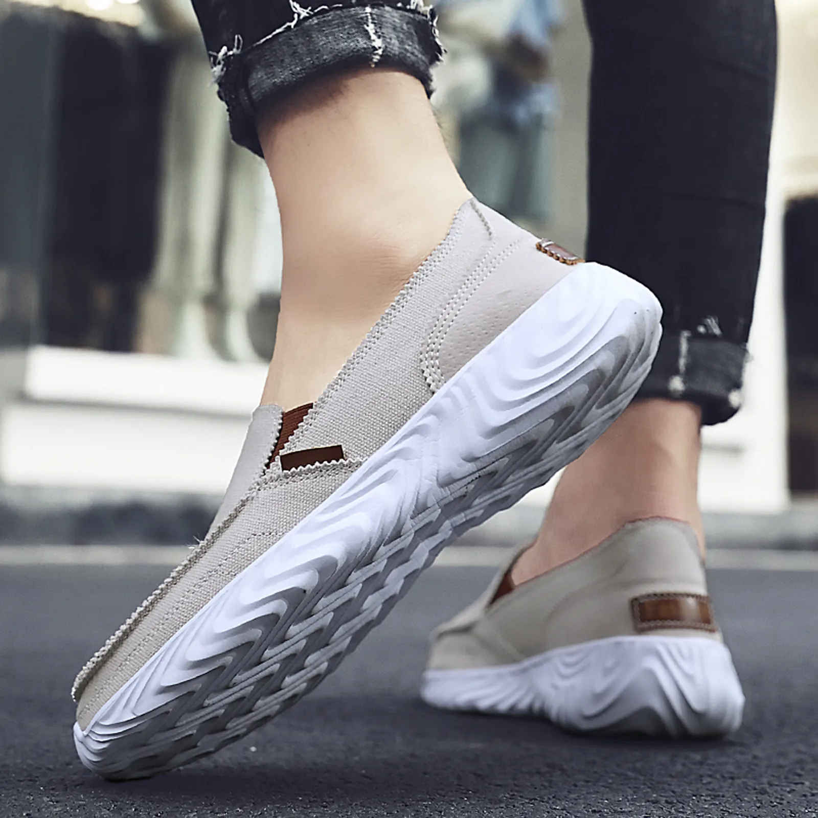 2021 men's premium canvas shoes men's summer classic large size men's casual shoes fashion outdoor non-slip flat shoes
2021 men's premium canvas shoes men's summer classic large size men's casual shoes fashion outdoor non-slip flat shoes