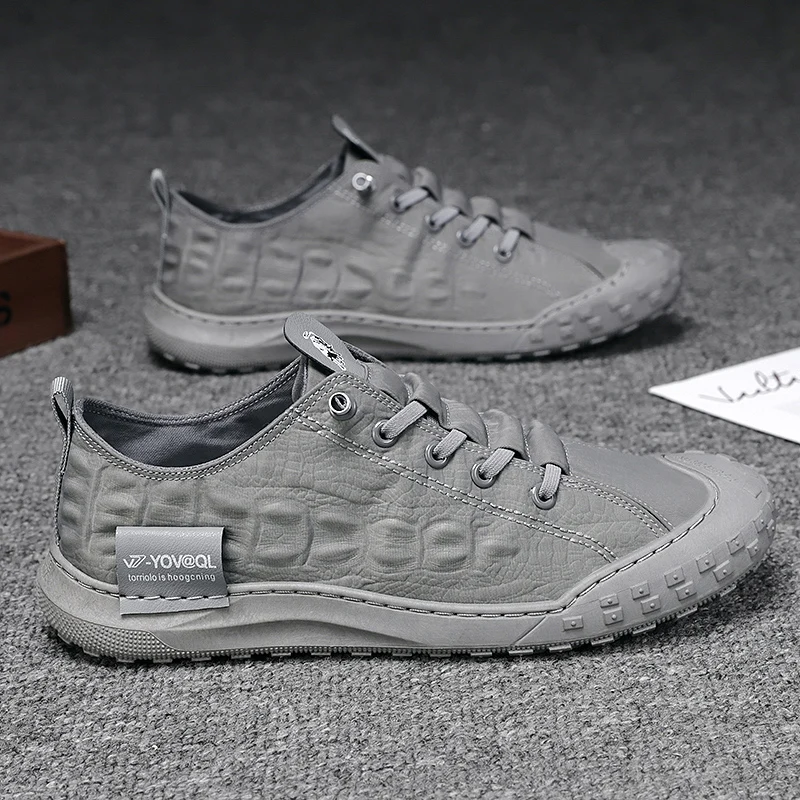 Summer Men Vulcanize Shoes Breathable Male Sneakers Classic Lace-up Canvas Shoes Soft Rubber Shoes Lightweight Walking Shoes
Summer Men Vulcanize Shoes Breathable Male Sneakers Classic Lace-up Canvas Shoes Soft Rubber Shoes Lightweight Walking Shoes