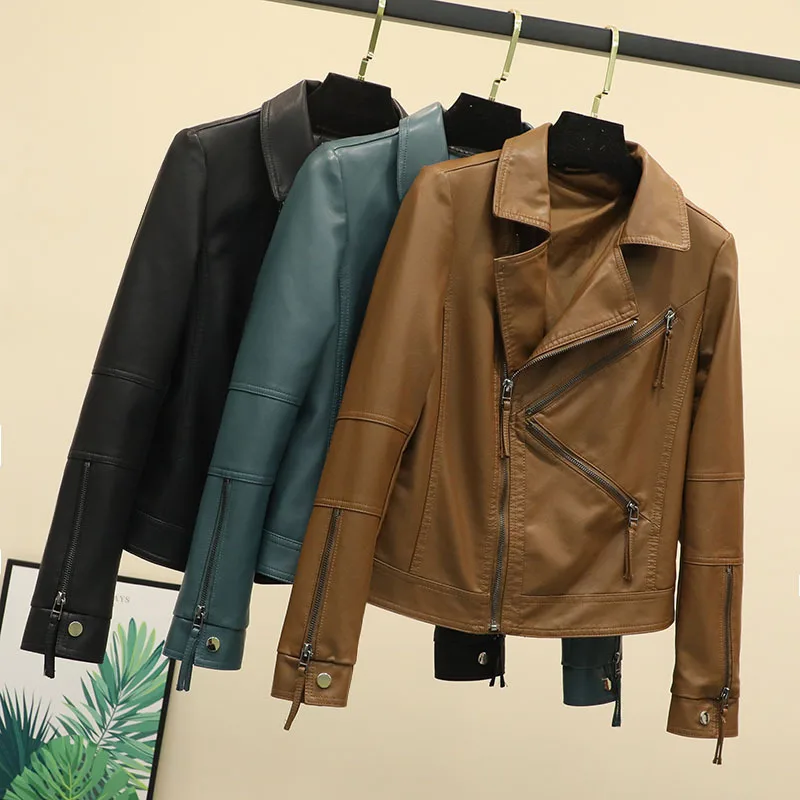 Faux Leather
Faux Leather