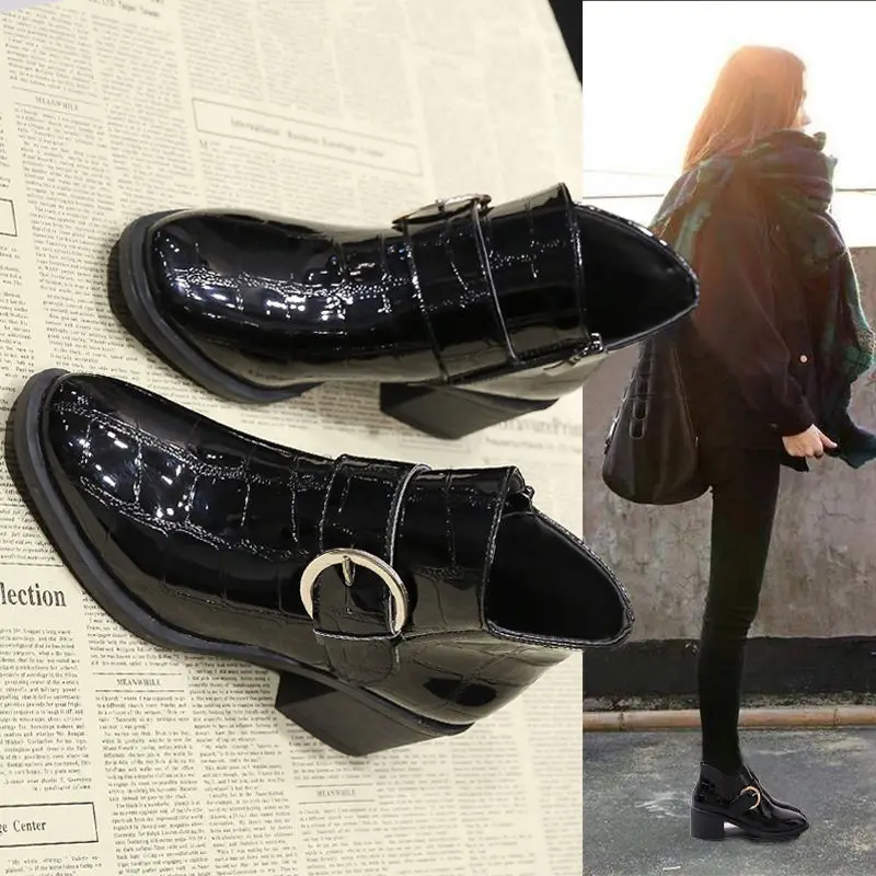 2021 Autumn Winter New Korean Version of All-match Student Martin Boots Short Boots with Thick Heel British Style Women's Boots
2021 Autumn Winter New Korean Version of All-match Student Martin Boots Short Boots with Thick Heel British Style Women's Boots
