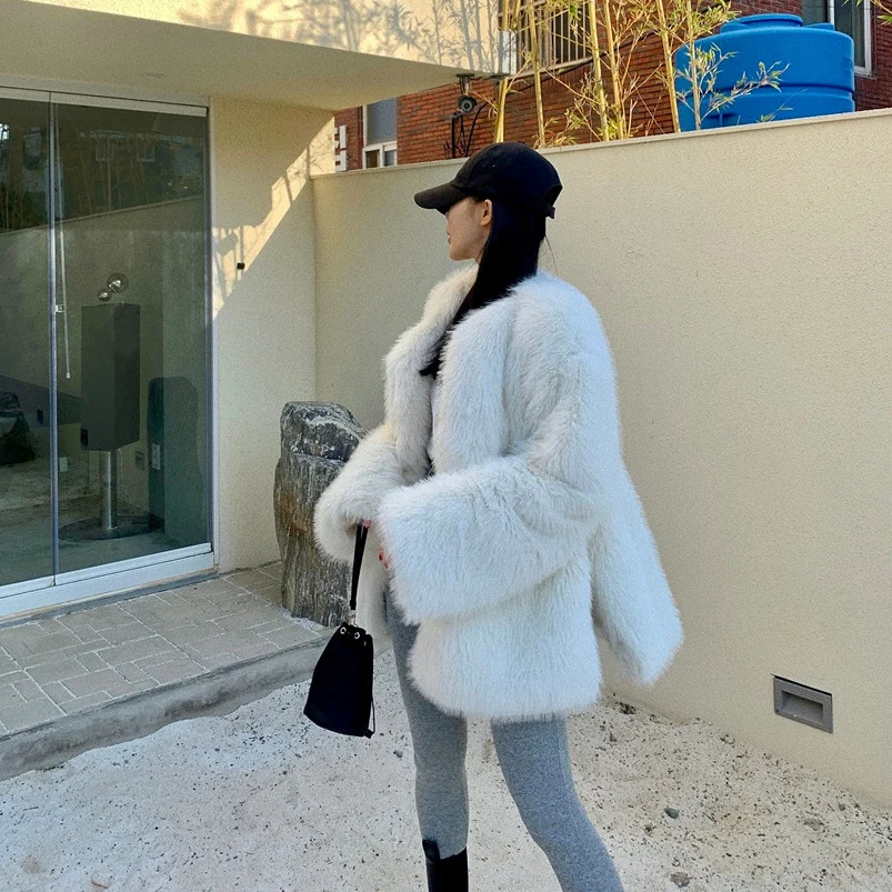 Women's Jacket Plush Jacket Women's Autumn Coat Fashion Faux Fur Coat Teddy Bear Coat Plus Size Coats Woman Winter 2021 Mink Fur
Women's Jacket Plush Jacket Women's Autumn Coat Fashion Faux Fur Coat Teddy Bear Coat Plus Size Coats Woman Winter 2021 Mink Fur