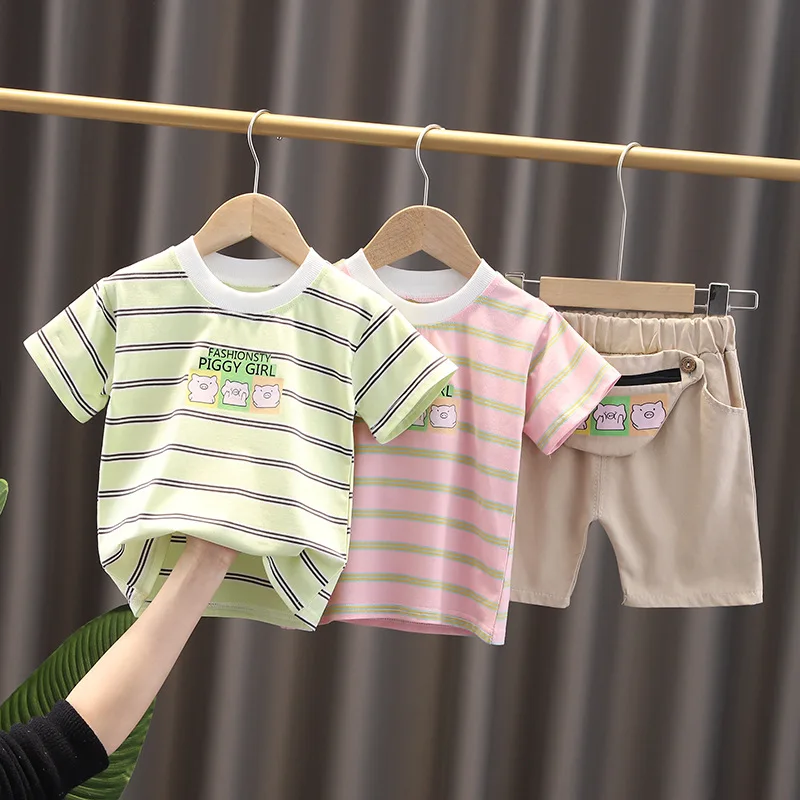 2021 Baby Boys Fashion Casual Clothes Suits Summer 0-5Years Infant Kids Striped Cartoon T-shirt +pocket Shorter Girls Outfits
2021 Baby Boys Fashion Casual Clothes Suits Summer 0-5Years Infant Kids Striped Cartoon T-shirt +pocket Shorter Girls Outfits