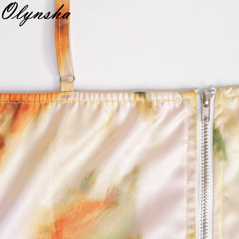 Tie Dye Print Camis Top Woman Fashion Slim Tops 2020 Autumn Streetwear Daily Outfits Sexy Back Zipper Corset
Tie Dye Print Camis Top Woman Fashion Slim Tops 2020 Autumn Streetwear Daily Outfits Sexy Back Zipper Corset