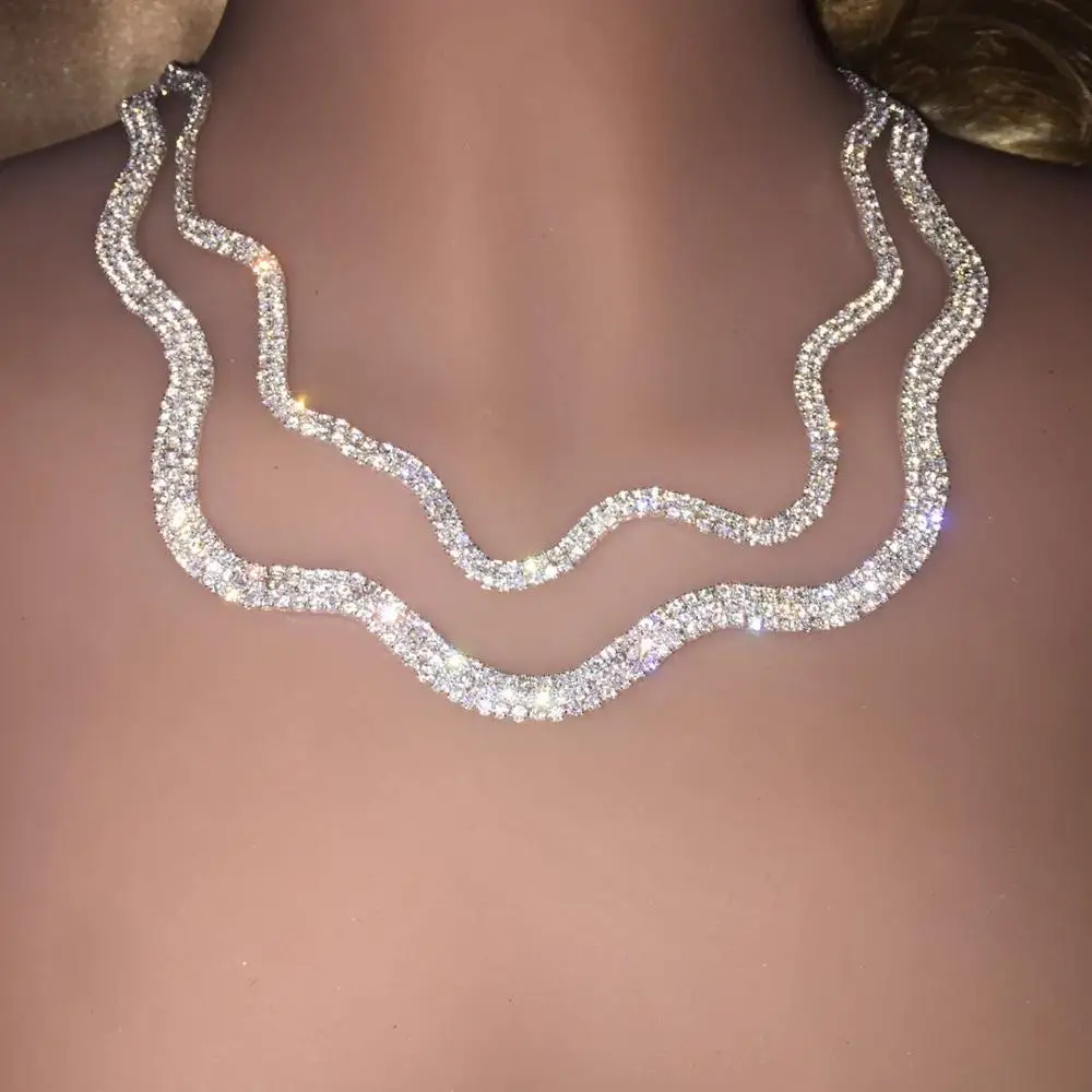 2021 fashion latest shining Rhinestone Necklace women's tie chain necklace adjustable length crystal wavy Necklace Jewelry Gift
2021 fashion latest shining Rhinestone Necklace women's tie chain necklace adjustable length crystal wavy Necklace Jewelry Gift