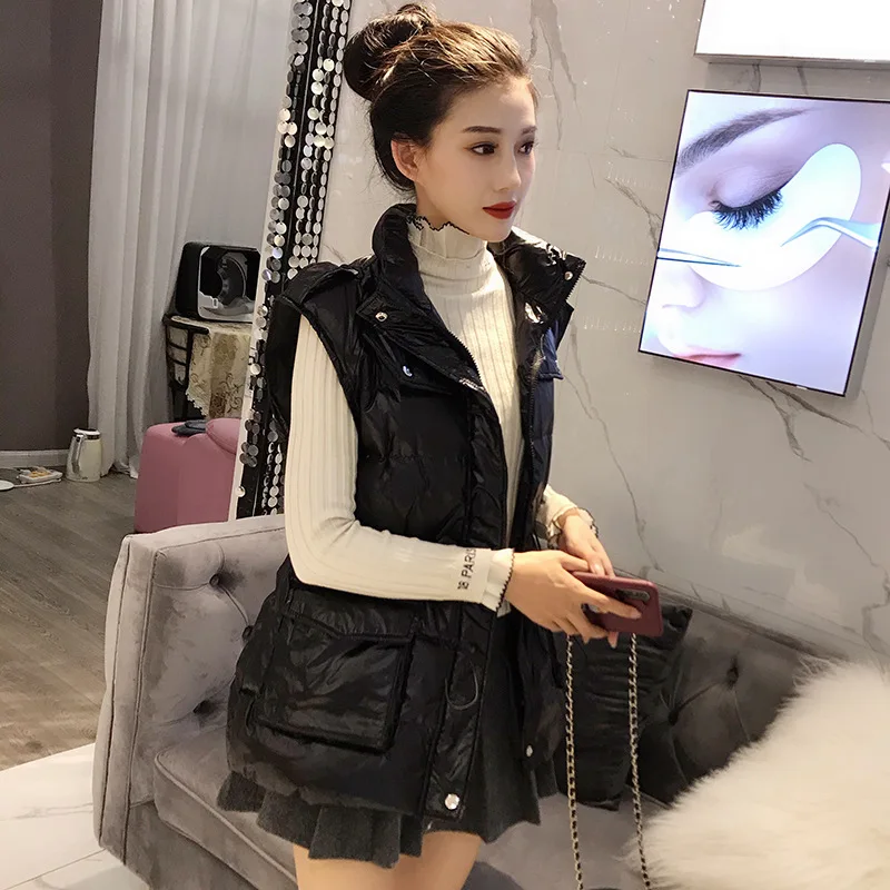 Autumn and winter new down vest women's short Korean version of all-match outer wear white duck down vest waistcoat waistcoat
Autumn and winter new down vest women's short Korean version of all-match outer wear white duck down vest waistcoat waistcoat