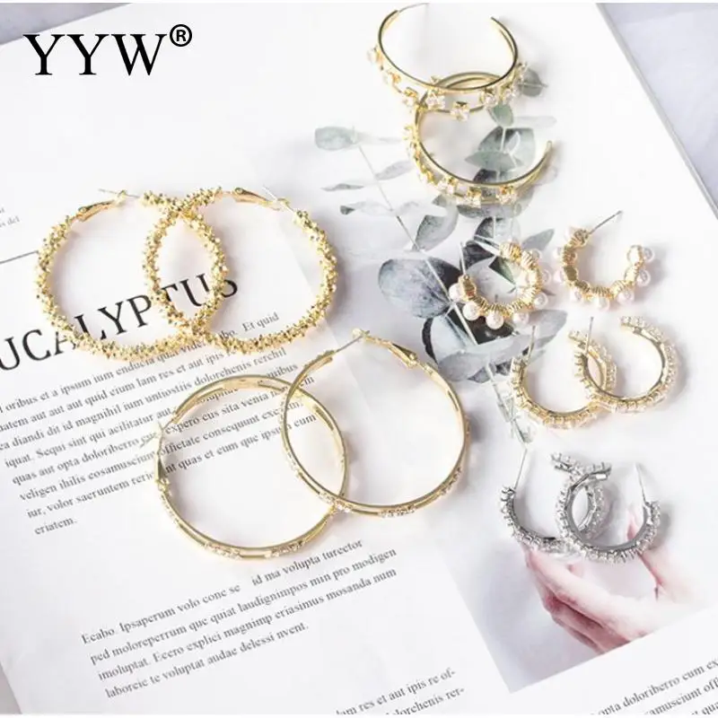 Large And Small Circle Earrings With Micro-Inlaid Pearls Elegant And Versatile For Woman Daily Wear Or Matching Clothes Big Hoop
Large And Small Circle Earrings With Micro-Inlaid Pearls Elegant And Versatile For Woman Daily Wear Or Matching Clothes Big Hoop