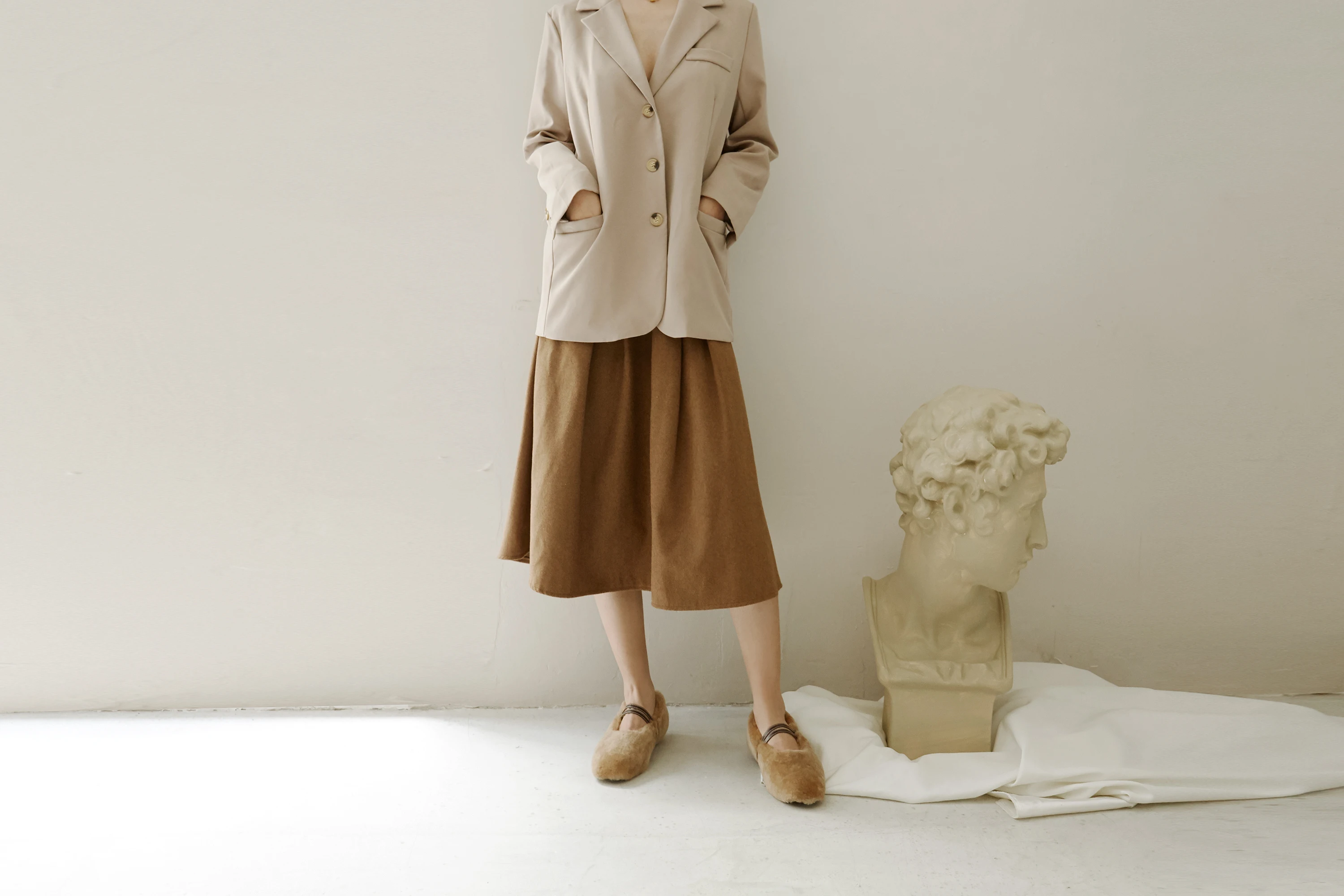 Autumn 2021 new youth leisure wind, cold winter warm furry shoes, simple and western style, feel bursting
Autumn 2021 new youth leisure wind, cold winter warm furry shoes, simple and western style, feel bursting