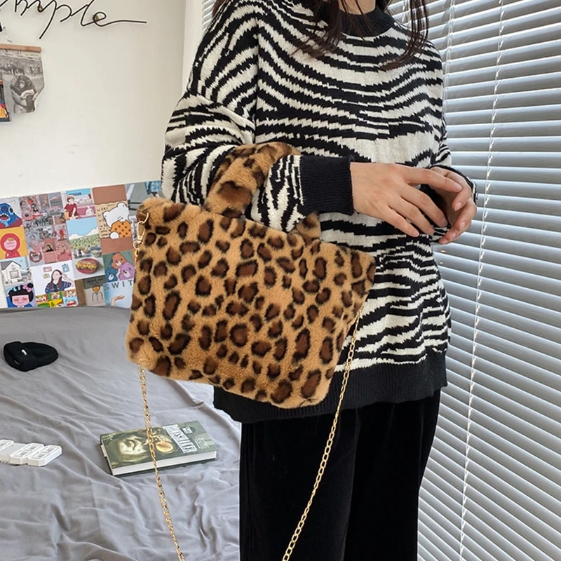 Women Girl Leopard Plush Handbag Chain Shoulder Messenger Crossbody Bag Satchel Tote Purse 
Women Girl Leopard Plush Handbag Chain Shoulder Messenger Crossbody Bag Satchel Tote Purse