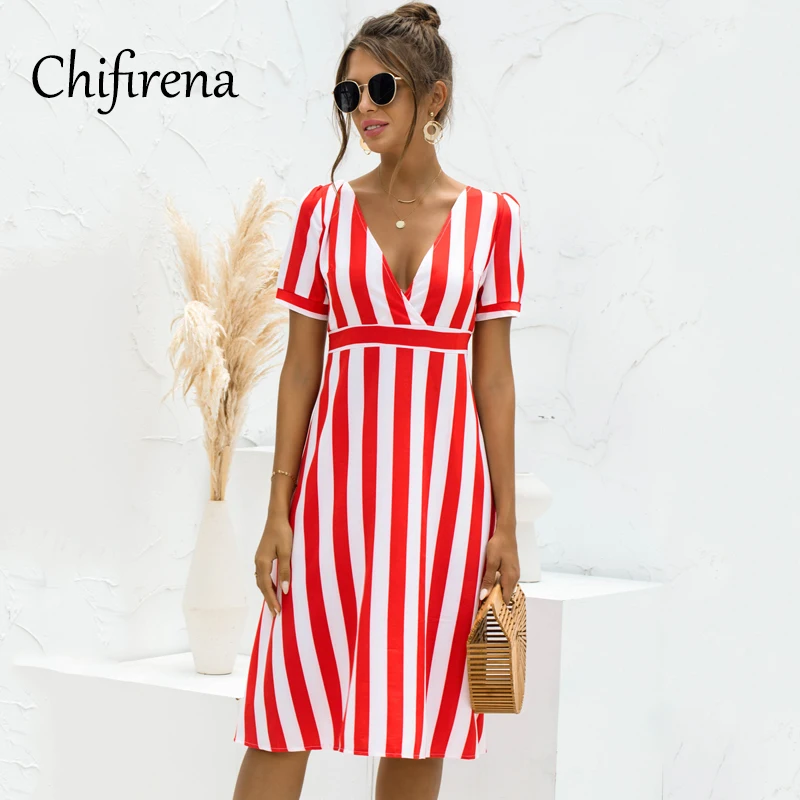 Chifirena Summer Women Dress Short Sleeve V Neck Sexy Dresses for Women Striped Midi Sundress Beach Boho Vestido robe hiver 2021
Chifirena Summer Women Dress Short Sleeve V Neck Sexy Dresses for Women Striped Midi Sundress Beach Boho Vestido robe hiver 2021
