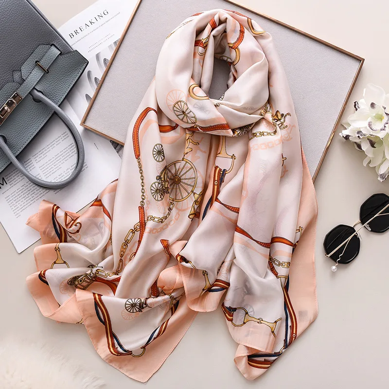 Brand Designer Silk Scarf High Quality Foulard Bandana Long Lrage Shawls Wrpas Winter Neck Scarves Pashmina Lady Hijab 2020 New
Brand Designer Silk Scarf High Quality Foulard Bandana Long Lrage Shawls Wrpas Winter Neck Scarves Pashmina Lady Hijab 2020 New