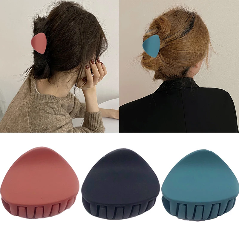 New Solid Color Hair Clip Mini Hair Claw Clip Barrettes Sweet Hairpin Barrette Retro Hair Claws Women Girls Hair Accessories
New Solid Color Hair Clip Mini Hair Claw Clip Barrettes Sweet Hairpin Barrette Retro Hair Claws Women Girls Hair Accessories