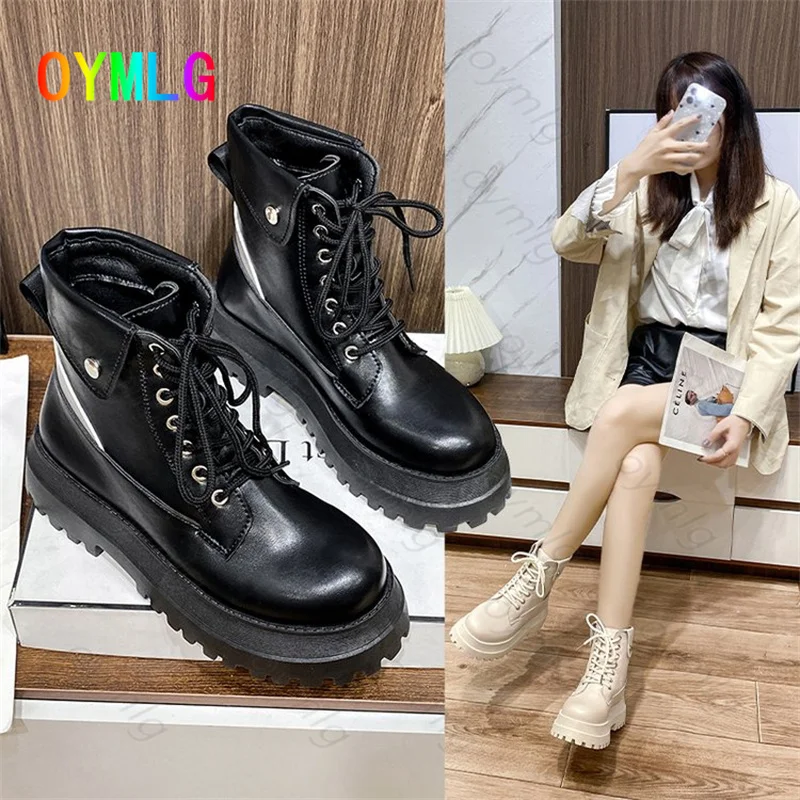 Martin boots women's 2021 new spring and autumn wild British style short tube sponge cake thick-soled short boots thin boots
Martin boots women's 2021 new spring and autumn wild British style short tube sponge cake thick-soled short boots thin boots
